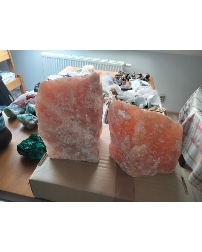 Bryły Soli Polska Sól Kłodawska 25 KG Kruchy solne Różowe 5-20 cm Grota