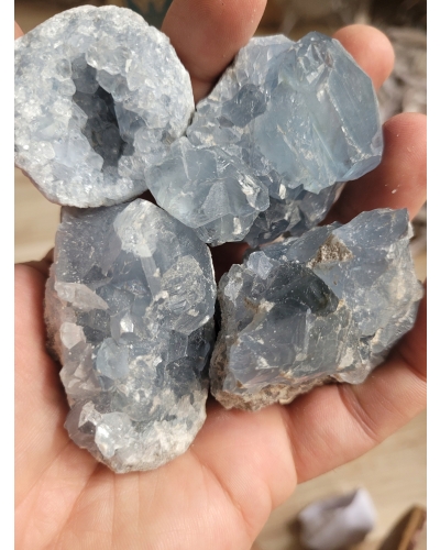 Celestyn Szczotka +/- 60 gramów 4 cm Madagaskar Minerał Energia