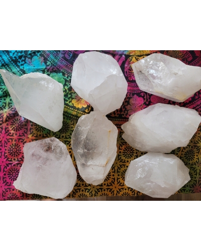 Kryształy Górskie +/- 0.7 KG 10 CM Brazylia Minerał