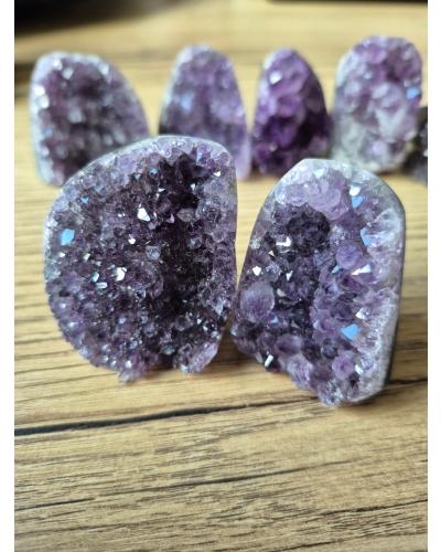 Ametyst szczotka +/- 100 gram 5 cm geoda stojąca Brazylia amulet szcześcia