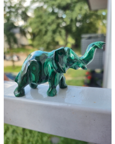 Malachitowa figurka słonia – rękodzieło z Kongo 8 cm, 180 g Minerał Energia